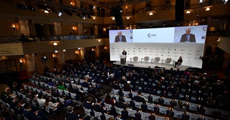 Konferencja Bezpieczeństwa w Monachium 2023: Nieoczekiwane Spotkanie z Implikacjami Geopolitycznymi dla Całego Świata